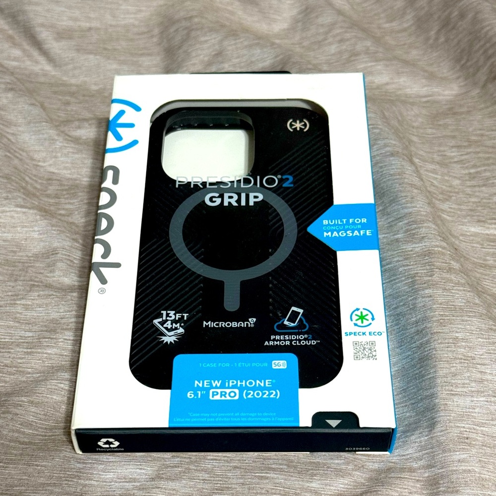 IPHONE 14 PRO SPECK CASE